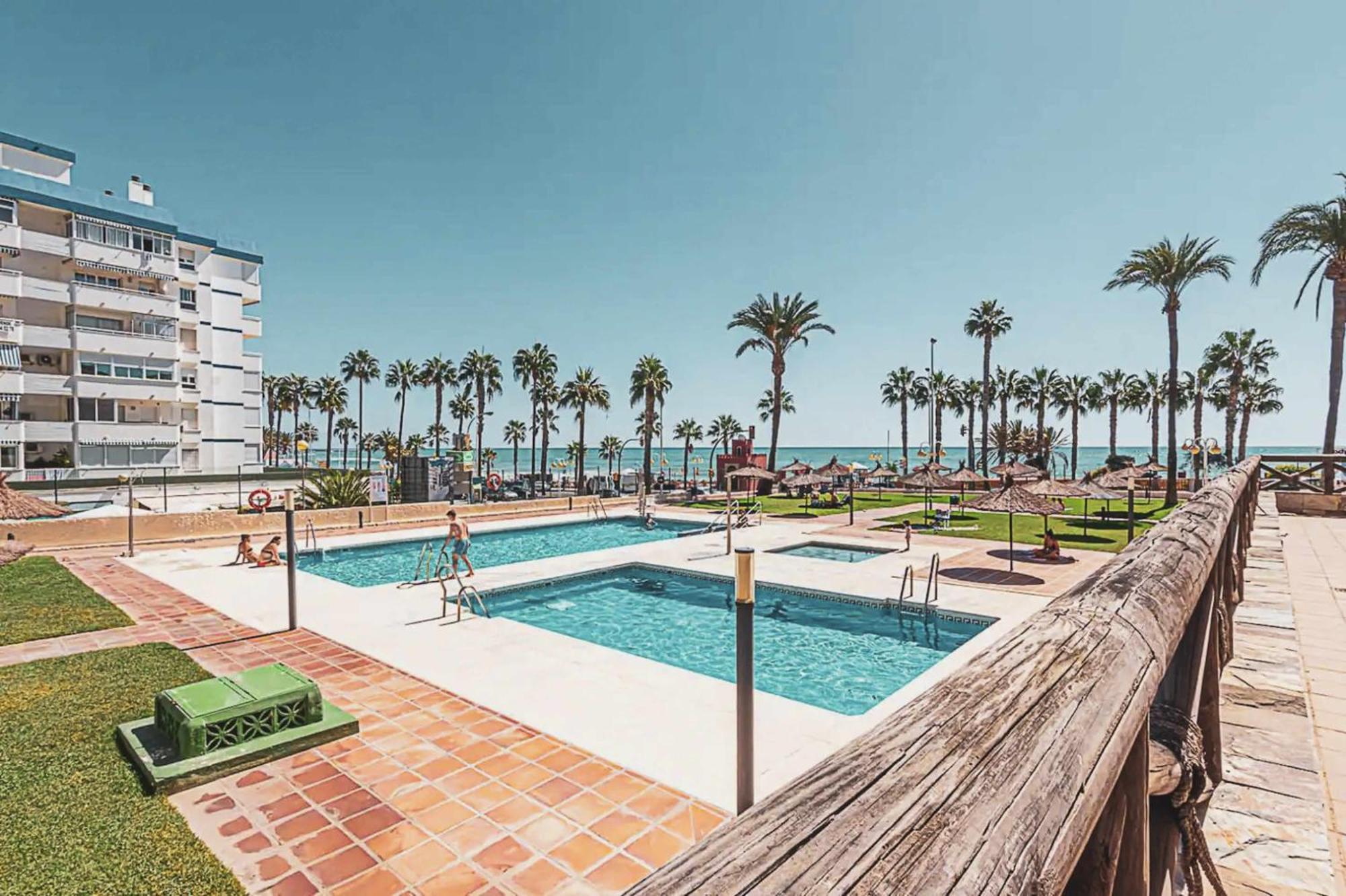 Precioso Apartamento En Primera Linea De Playa Benalmádena Eksteriør bilde